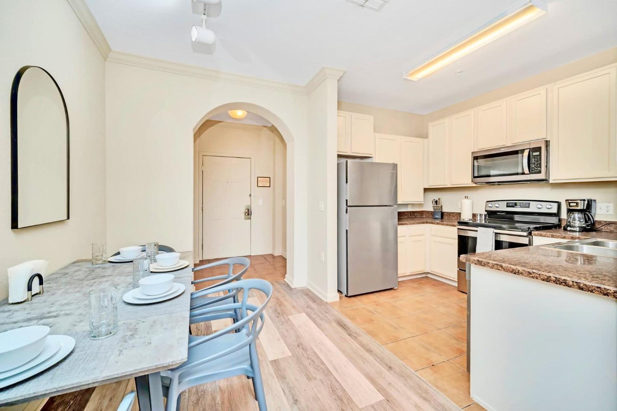 Spacious 2Br Condo With Pool & Hot Tub, Near Disney! Orlando Bagian luar foto
